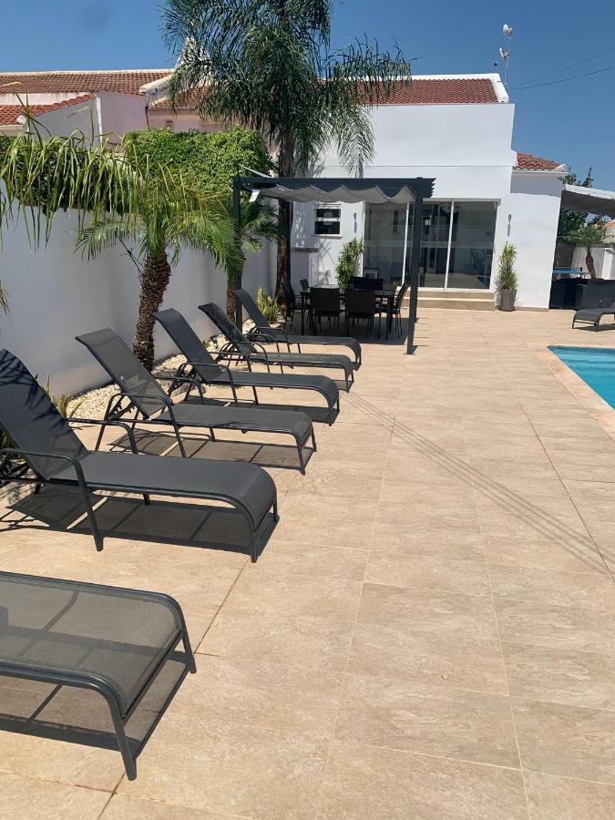 Campoamor Villa & Private Pool, Garden & Roof Terraces Distant Sea Views Orihuela Eksteriør billede