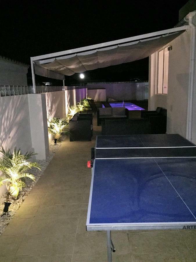 Campoamor Villa & Private Pool, Garden & Roof Terraces Distant Sea Views Orihuela Eksteriør billede